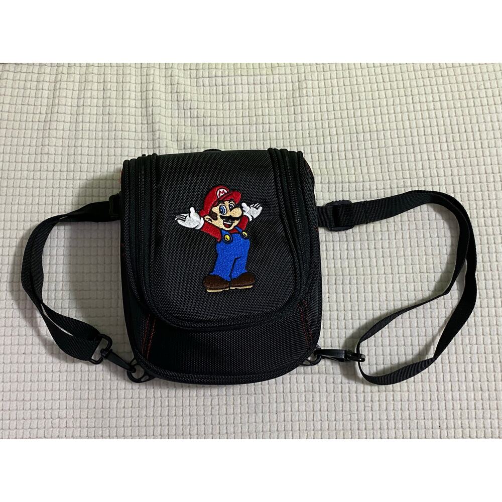 Nintendo Super Mario Brothers black carrying case for handheld device